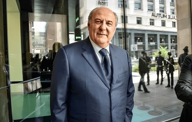 Gerry Scotti racconta il difficile primo incontro con Berlusconi