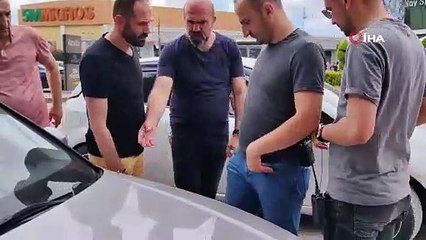 Bursa’da seyir halindeki araca mermi isabet etti
