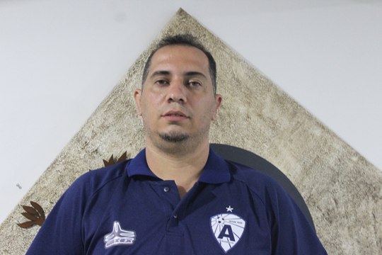 Presidente do Atlético-CZ confirma retorno do técnico Ederson Araújo: “Vem buscar o que deixou escapar”