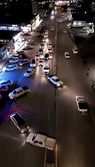 بالفيديو.. "قنا عسير" تختنق مرورياً والسبب تقاطعات مثلث الشرايا