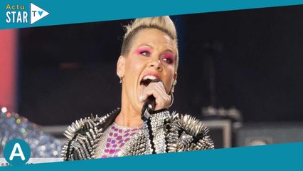 Pink désabusée : elle reçoit des cendres funéraires en plein concert