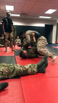 training military Saudi and American