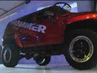 Kelly Gray's fashions featured at GM Style www.gm.com/style