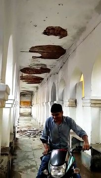 बारिश से चरमराई बिजली की व्यवस्था, मरीज हुए परेशान