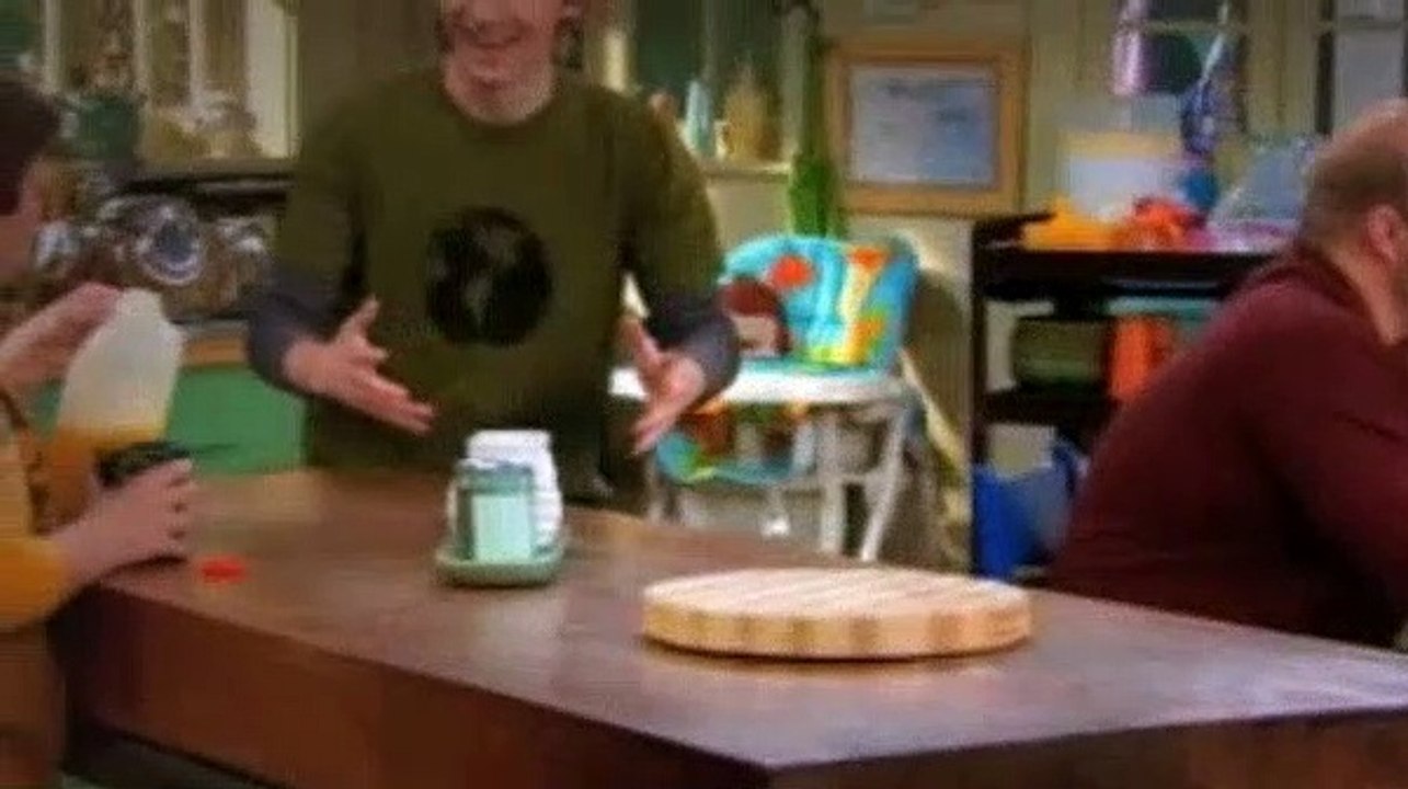 Good Luck Charlie Season 1 Episode 20 Girl Bites Dog