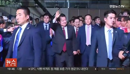 윤대통령, 전 정부 겨냥 "반국가 세력, 종전선언 노래"