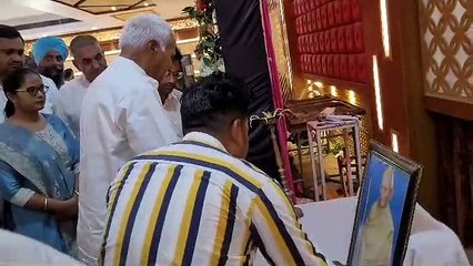 युवा पीढ़ी को महात्मा गांधी के बताए हुए मार्ग पर चलने का आह्वान