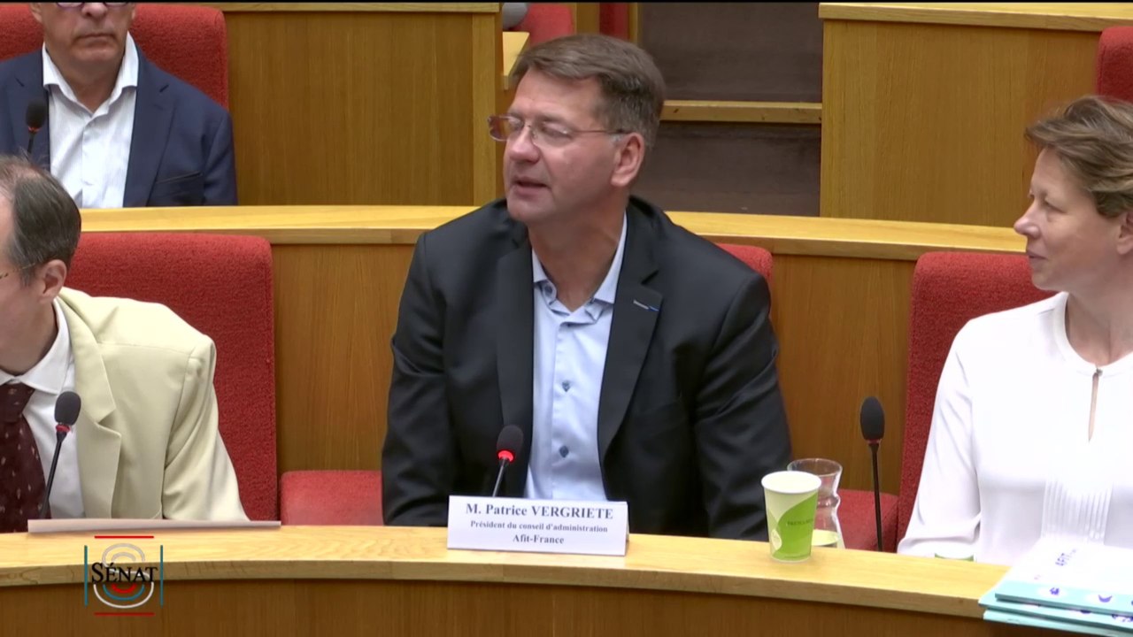 Infrastructures de transports:«Je ne vois pas pourquoi il n’y aurait que l’autoroute qui devrait payer»