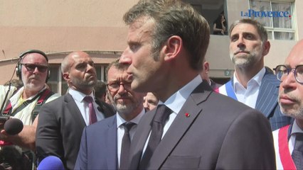 Emmanuel Macron sur le logement à Marseille : "la loi aujourd'hui protège trop les interêts de ceux qui ne jouent pas le jeu"