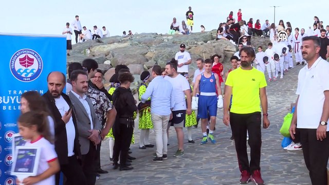 TRABZON - Yaz Spor Okulları'nın açılışı yapıldı