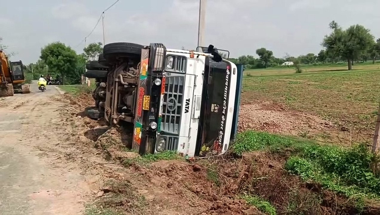 टोल टैक्स, माइनिंग और आरटीओ की आंखों में यों धूल झोंक रहे ओवरलोड वाहन, देखें Video