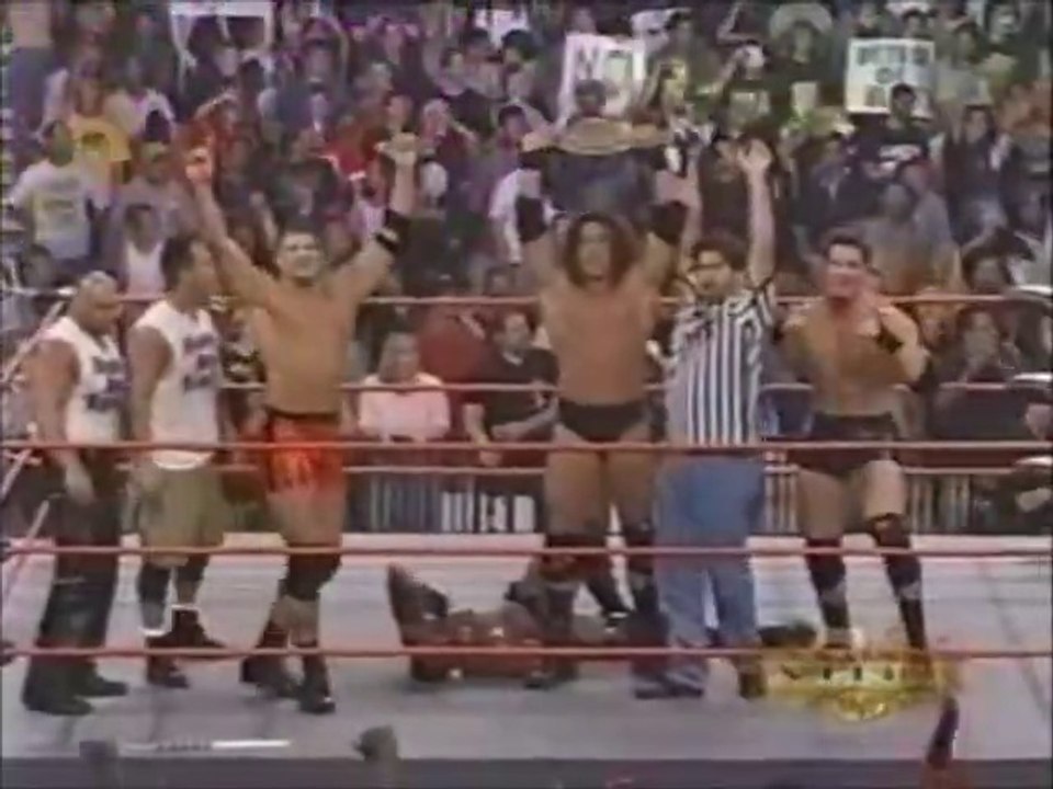 Chuck Palumbo wins the World Title?! | WCW Monday Nitro (Aug. 21, 2000)