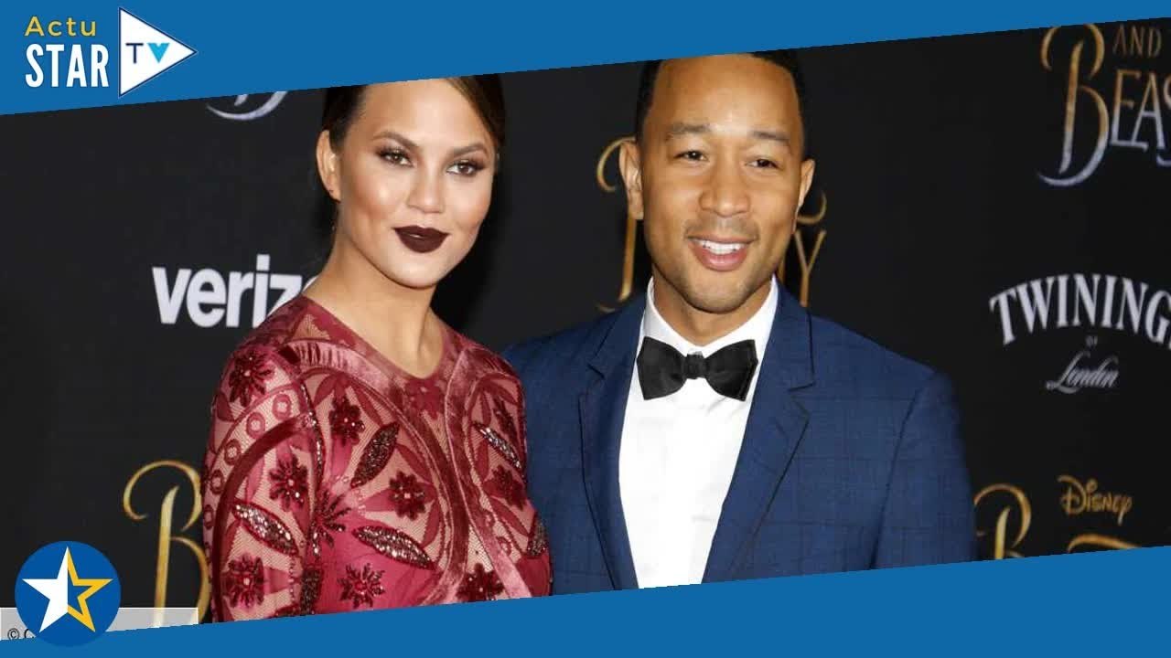 Chrissy Teigen et John Legend parents d'un petit garçon, cinq mois après la naissance de leur fille