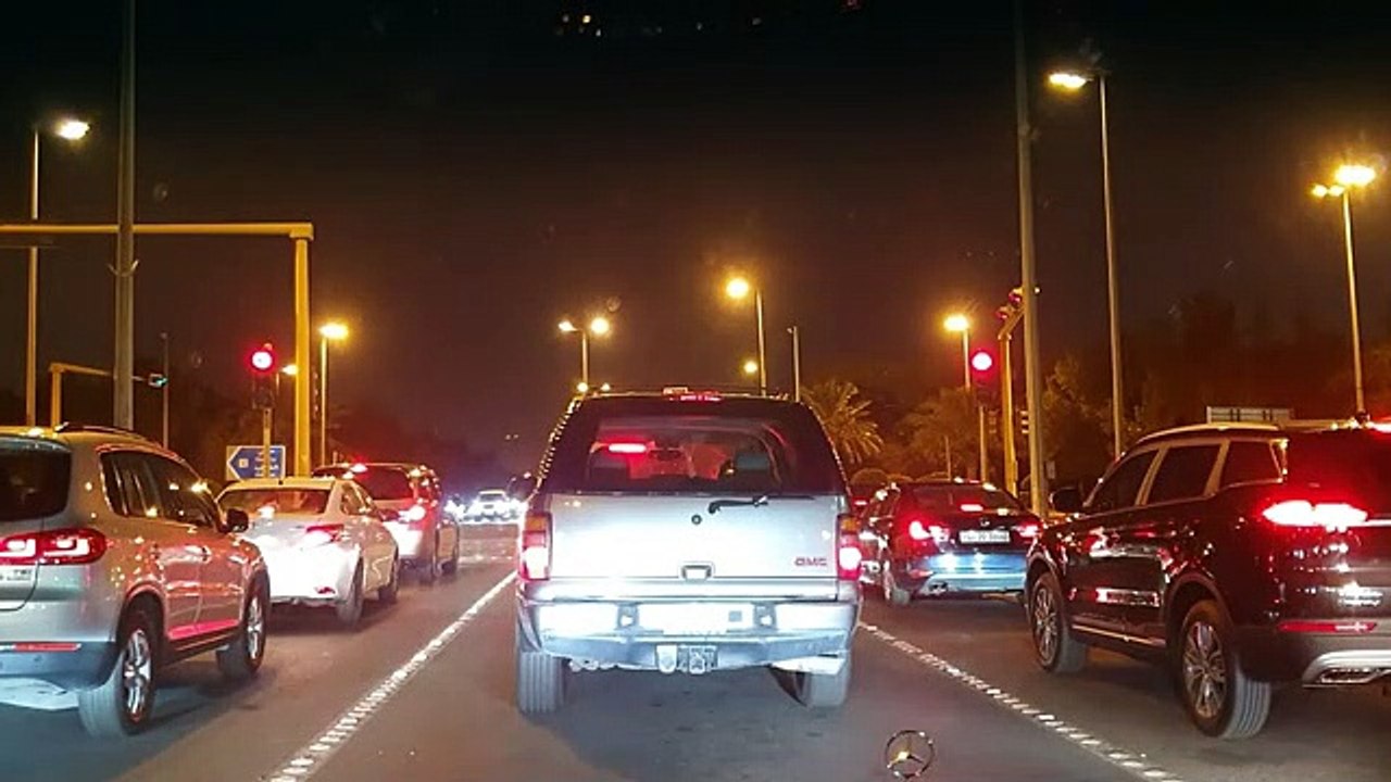 652 - قصة غدر الصديق !! سوالف طريق