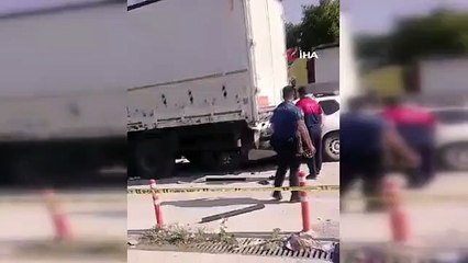 Sürücü direksiyonda kalp krizi geçirerek kazaya sebep oldu