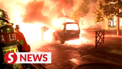 Second night of unrest after French police kills teen