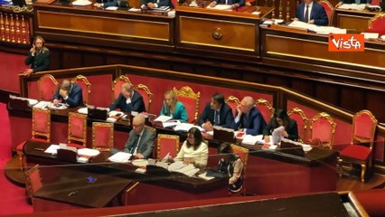 Consiglio Ue, Meloni ascolta e prende appunti in Senato
