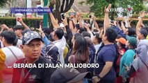 Momen Presiden Jokowi Momong Cucu dan Sapa Wisatawan Malioboro di Cuti Lebaran Iduladha 2023