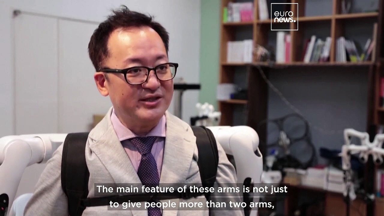 Scientists in Japan develop a wearable robot with 6 arms in a first step towards a cyborg future