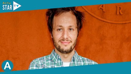 Vianney s'emporte en évoquant son amitié supposée avec un homme d'extrême droite : "Ça me regarde !"