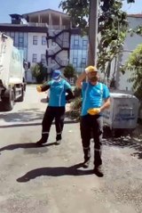 Bayram şekeri gibi anlar