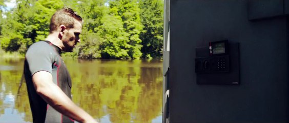 Precious Cargo Bande-annonce (EN)