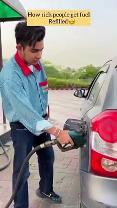 Wait for the twist#funny #shorts #comedy #koushalmonga