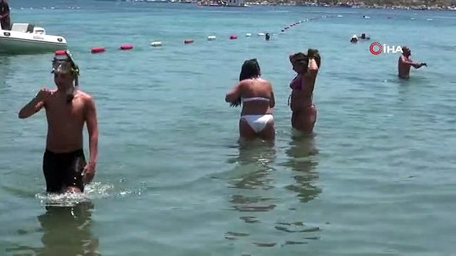 Bodrum'da Nüfus 1 Milyonu Aştı, Sahiller Doldu Taştı