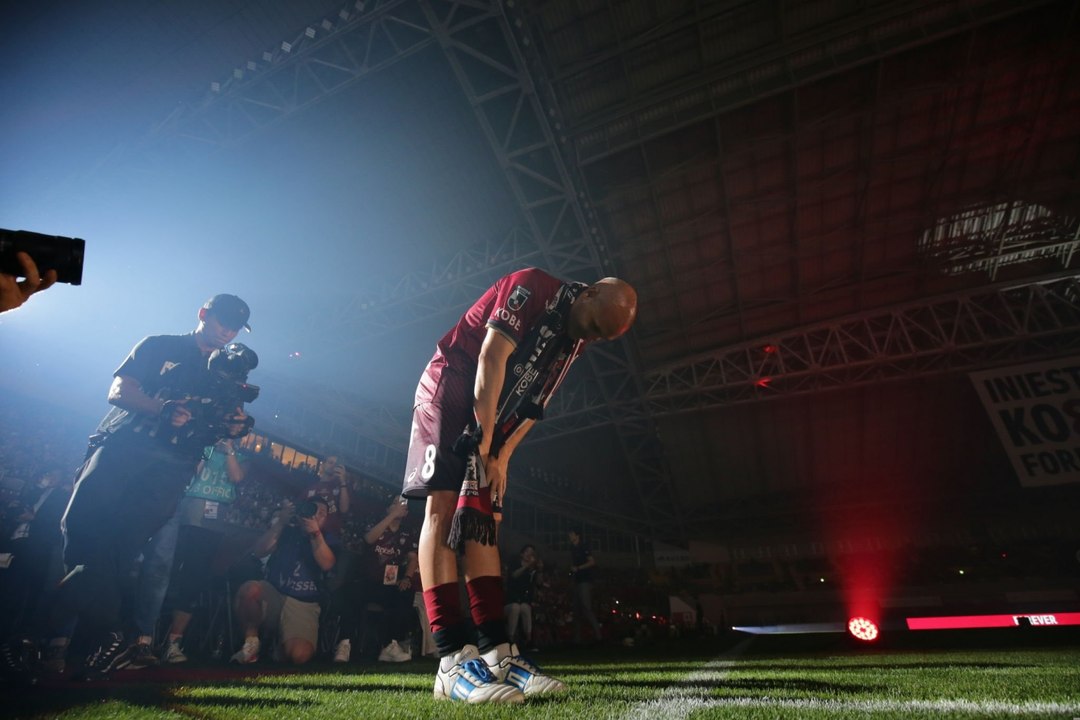 'Their legacy is eternal': Barca greats Iniesta and Villa immortalise generational Camp Nou stars