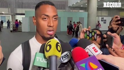 Willer Ditta llegó a CDMX para firmar con Cruz Azul