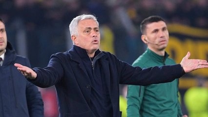 Mourinho, la squalifica di 10 giorni e quel travagliato rapporto con la classe arbitrale  ▷ "Situazione molto grave"