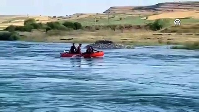 Dicle Nehri'nde boğulan gencin cesedine ulaşıldı