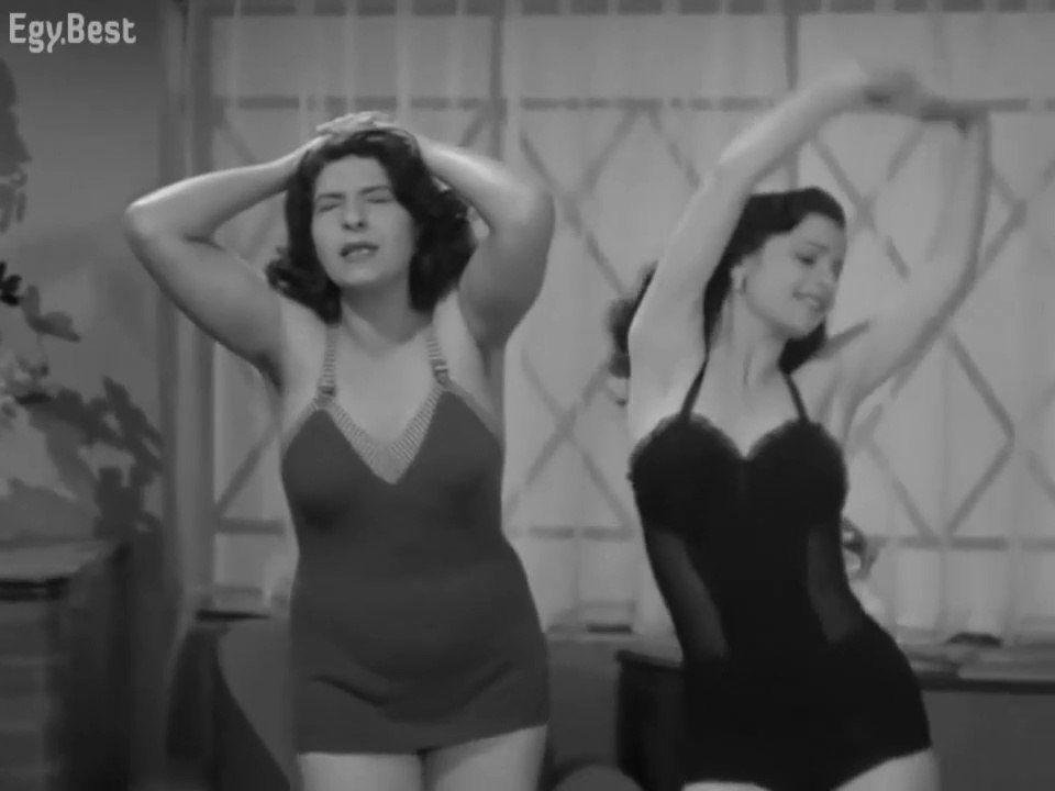 كيتي بتعلم زينات صدقي الرقص