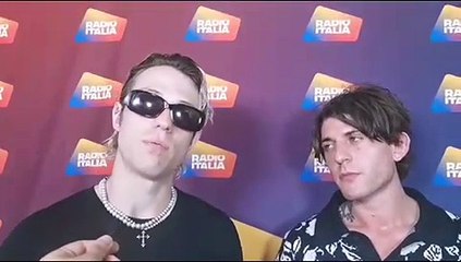 Irama e Rkomi si raccontano prima del concertone di Palermo