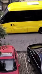 Estafeta da Nacex 'apanha' alegado assaltante dentro de carrinha em Viseu