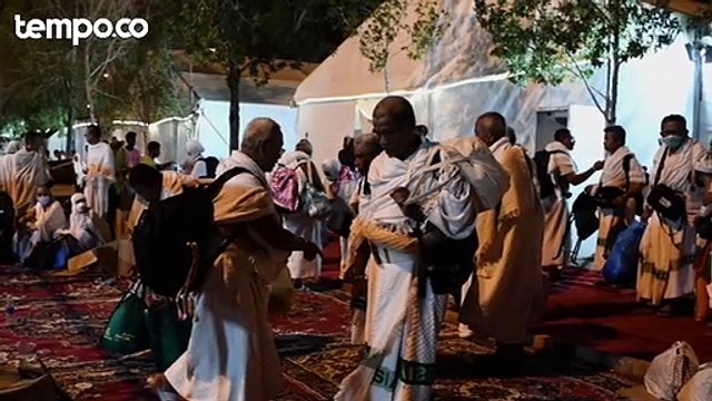 Jemaah Haji Keluhkan Toilet Mampet dan Tenda Sesak ke Wakil Ketua DPR