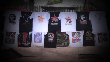 Avenida de Bolívar a Chávez se viste de rojo y negro para el 44/19