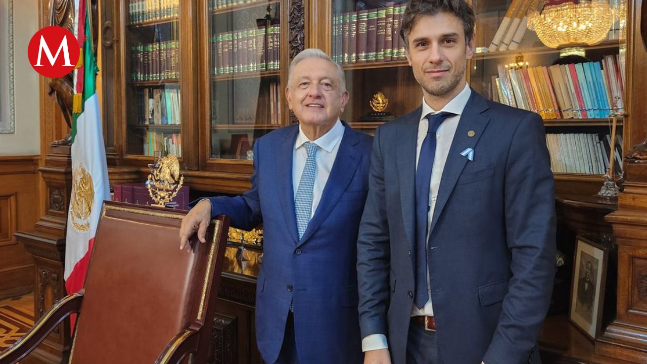 AMLO se reúne con abogado de Pedro Castillo, presidente depuesto de Perú