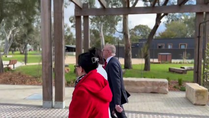 Prime Minister visits Horsham