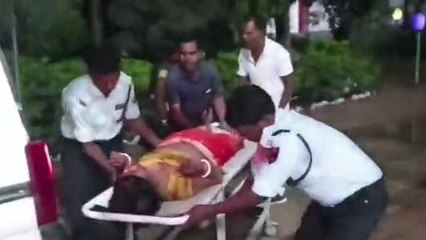 बांका: कावड़ियों से भरी अनियंत्रित पिकअप पलटी, 16 लोग घायल