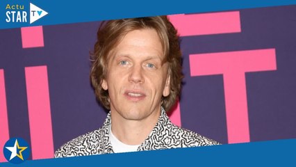 Alex Lutz en couple : cette "nuit de dérive" avec son épouse très discrète, fleuriste et femme de le