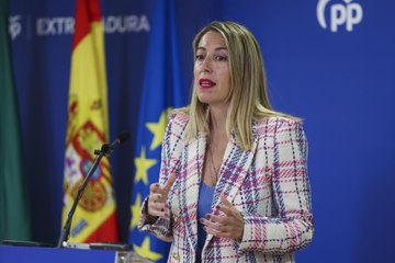 El PP sella un gobierno en Extremadura con Vox