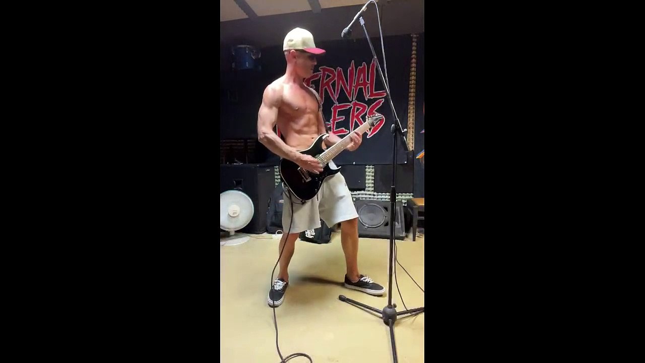 freestyle for new song ideas _ big boss moves (1)