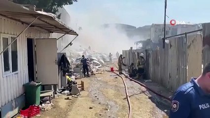 Tuzla'da geri dönüşüm tesislerinde yangın çıktı! Durdurulan Marmaray seferleri normale döndü