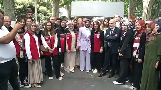 Visite de vacances du ministre de la famille et des politiques sociales Göktaş à Darülaceze