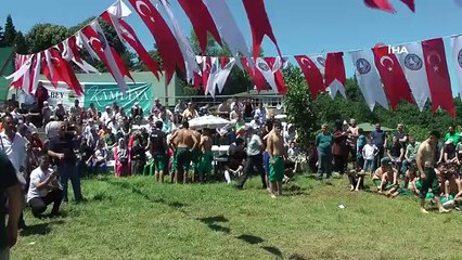 Akçakoca Beyören Köyü Yağlı Güreşleri yapıldı