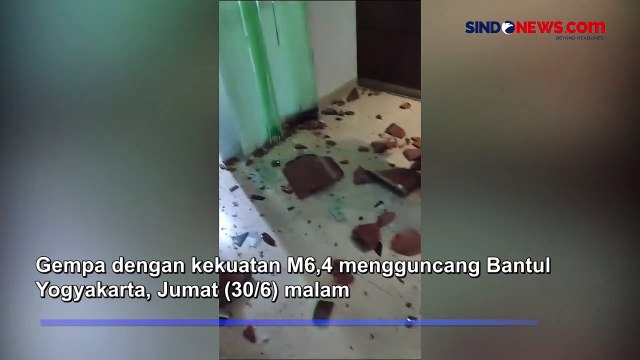 Sejumlah Bangunan Rusak Akibat Gempa M 6,4 di Bantul