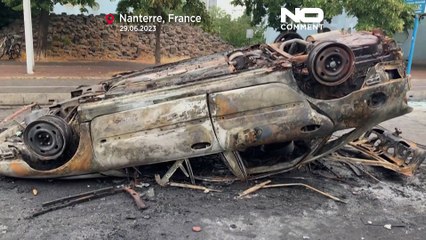 شاهد: نار غضب الضواحي الفرنسية على مقتل الفتى نائل تنصب على المحلات والإدارات العامة ووسائل النقل