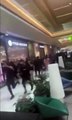 Violences : Scènes de pillages au centre commercial Créteil Soleil dans le Val-de-Marne qui a été attaqué - Six personnes ont été interpellées
