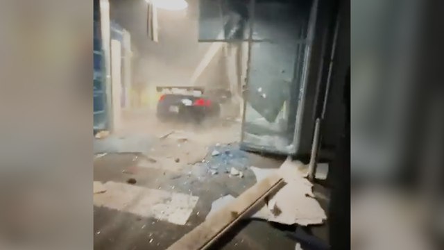 Voiture-bélier, pillages, incendies… Les magasins pris pour cibles